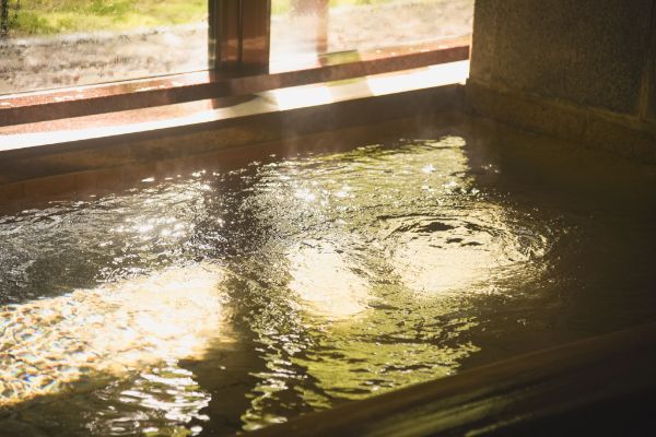 謙信公ゆかりの霊泉「雪月花の湯」